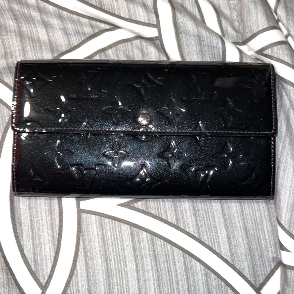 Louis Vuitton
Monogramissime
Monogram and Exotics
Black Wallet